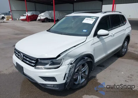 2020 Volkswagen Tiguan 2.0T Se/2.0T Se R-Line Black/2.0T Sel from USA, damaged, VIN 3VV3B7AX4LM032609